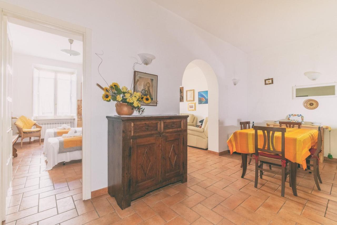 Ht Laterano Apartment Roma Esterno foto